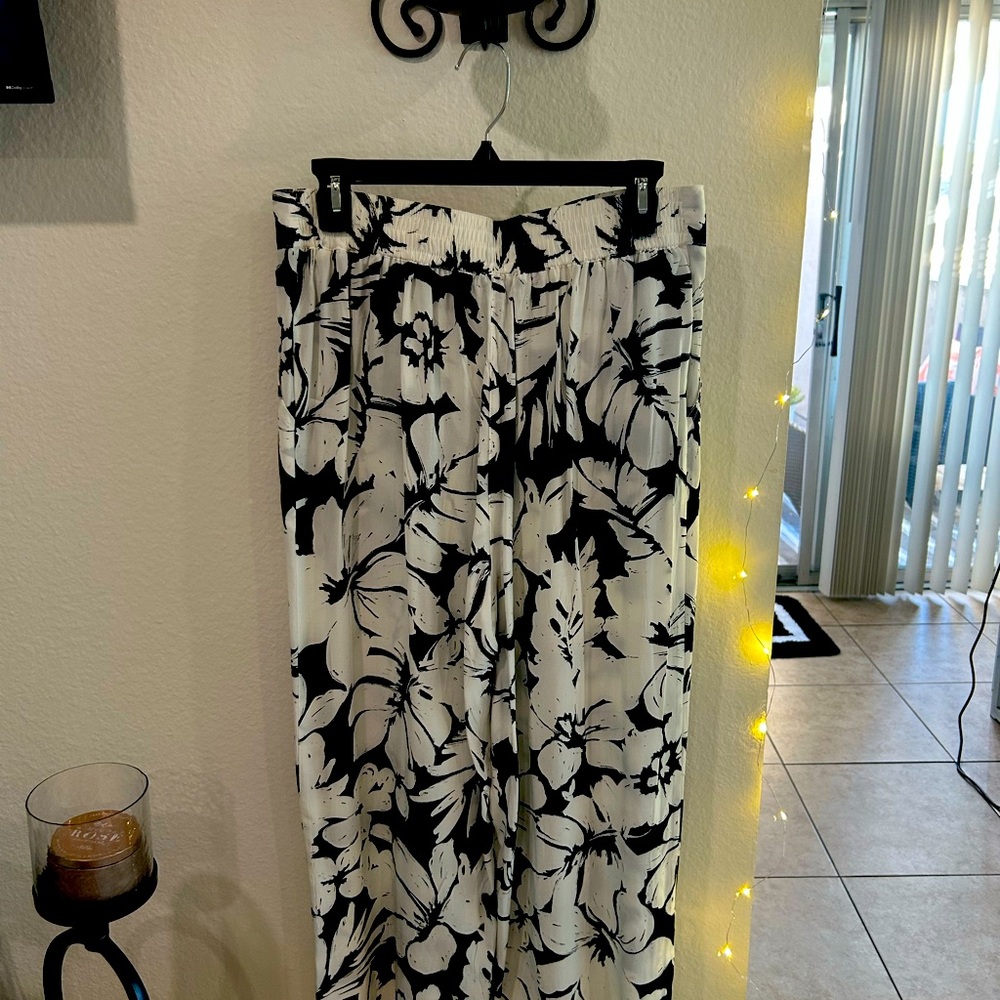 Tahari Black and White Wide Leg Jumpsuit with Floral Print
